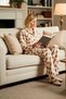 Women's Shirt Collar Standard Sleeve Regular Fit Animal Pattern Wellsoft Pajama Set - 4