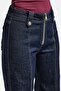 جينز نسائي من قماش الدينيم الإيلاستاني بتفاصيل حزام وسحاب من نوع Indigo 7s6-50 Flare Fit - 3