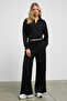 Regno Women's Shirt Collar Long Sleeve with Cuffs on the Sleeves and Hem Oversized Black Sweatshirt - 3