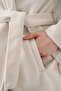 معطف للنساء مع حزام، باللون الإيكرو - 9171 - 6