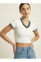 Women's White V-Neck Striped Ribbed Knit Crop Blouse Nj51