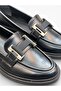 Women's Loafer with Orthopedic Sole and Buckle - 6