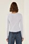 Slim Fit Crew Neck Basic Blouse - 4