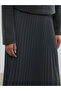 Esvab • Modern & Distinctive Pleated Skirt with Waist Drawstring - 5