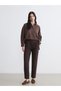 Trendlucky Oversized Women's Shirt with Lace-Up Detail - 3