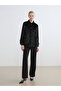 Esvab • Modern & Distinctive Shiny-Looking Women's Velvet Shirt - 3