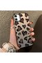 حافظة حماية للعدسات من السيليكون الصلب الأكريليكي المتوافق مع هاتف iPhone 11 بنمط قلب - 4