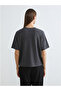 Artı-Store Oversized Cut-Out Women's T-Shirt, with a Crew Neck and Short Sleeves. - 4