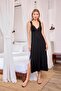 Lace and Low-Cut Nightgown - 5