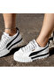 Womens Mayze Sneakers - White - 7