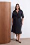 Wardrobe Essentials Siyah Modal Dokuma Büyük Beden Gömlek Elbise TBBSS26AH00078 - 2