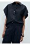 Short-Sleeved Oversize Shirt - 6
