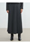 Esvab • Modern & Distinctive Pleated Skirt with Waist Drawstring - 4