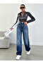 Front-processed straight-leg jeans - 2