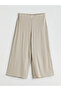 Elastic Waist Textured Women's Capri (S5) - 5