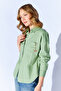 Çağla Brooch Detailed Oversized Single Pocket Gabardine Shirt |   Mkw168174-01 - 2