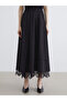 Black elastic waist lace detailed a cut skirt - 2