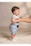 شورت مخطّط مع قميص داخلي وطقم أطفال ثلاثي من نوع lo.ve مطبوع مكون من ثلاث قطع. - 3