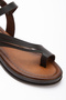 Women's K Genuine Leather Look Flip-Flop Sandals - 5