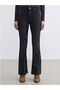 Artı-Store Flare Fit; Fits at the Waist and Hips, Flares from the Knees Down. - 4