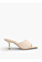 Women Floral Textured Flared Heel Sandals - 3
