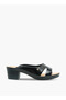 Women Cross Strap Block Heel Sandals - 3