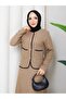 طقم نسائي مكون من سترة وتنورة بأزرار من قماش التويد - 3
