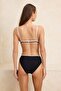 Siyah-Beyaz Nakışlı Üçgen Kaplı Regular Yüksek Bel Bikini Takımı TBESS24BT00127 - 4