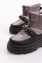 Es808 Women's Pearl and Stone Boots with Thick Chain Accessories - 4