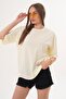 Women's Crew Neck Oversize T-Shirt with Back Print Detail - 260151 - 5