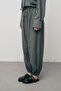Women's Lyocell Luxe Silky Textured Jogger Pants - 2