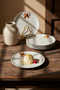 Set of 6 Handmade Cake Plates with White Sleeping Bear Figures - 19 cm Modern Dessert Presentation Plate