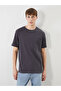 Esvab • Modern & Distinctive Zero Roba Collar Men's T-Shirt