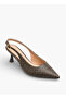 Women Flared Heel Shoes - 2