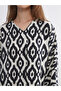 V-Neck Patterned Long Dress - 3