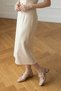 Stylish and Comfortable Short Heeled Women's Shoes with Pearl Detail - 2