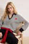 Siyah Çizgili Kalp Nakışlı Regular/Normal Kalıp Örme Sweatshirt TWOAW26SW00003 - 2