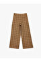 Wide Leg Plaid Trousers with Pockets and Pleated Detail - 4