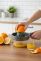Premium 600 ml Large Chamber Manual Lemon and Orange Juicer 718216 - 2