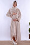 Pregnant and Postpartum Set with Hijab and Breastfeeding Features - 5 Piece Effortt - Beige - 2