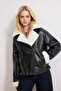 Siyah Oversize Kalıp Peluş Detaylı Suni Deri Biker Ceket Mont TWOAW25MO00001 - 4