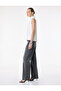 Cotton Pocket Buttoned Straight Leg Washed Jeans - Straight Fit Jeans - 2