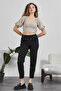 Women's Elastic-Waist Pocketed Carrot Pants