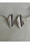 Textured Asymmetrical Leaf Model Earrings - 4