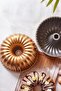 Griss Hardstone 24 cm Cast Cake Mold Gold - 3