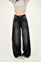 Baggy Loose Fit Jeans with Black Wash