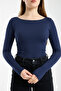 Women's Boat Neck Long Sleeve Slim Fit Basic Blouse (with Bandana Gift) - 2