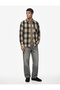 قميص صياد ذو أكمام طويلة وياقة كلاسيكية وجيوب بقصة عادية - 2