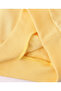 سويت شيرت بأكمام طويلة مطرز عليه شعار أسد - أصفر - 7