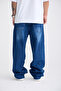 Loose-Fit Baggy Trousers - 4